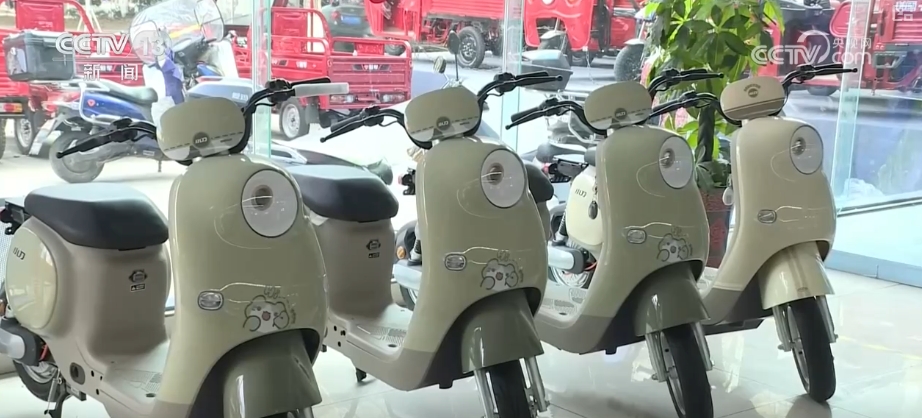 攀升 消费市场焕发蓬勃生机麻将胡了试玩换新热潮节节(图2) 攀升 消费市场焕发蓬勃生机麻将胡了试玩换新热潮节节(图2)